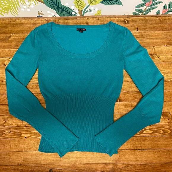 G By Guess Teal Fitted Sweater *EUC* - Picture 4 of 12